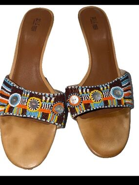 PELLA moda Brown BEADED LEATHER Sandals 2.5” kitten Heel Slip Ons Size 12 Womens